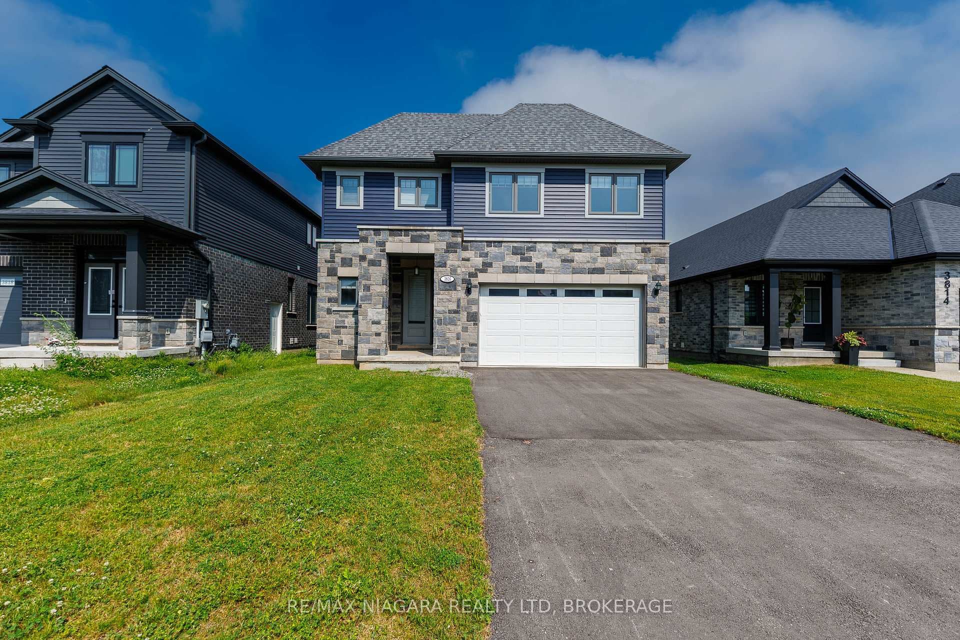 3816 Simpson Lane