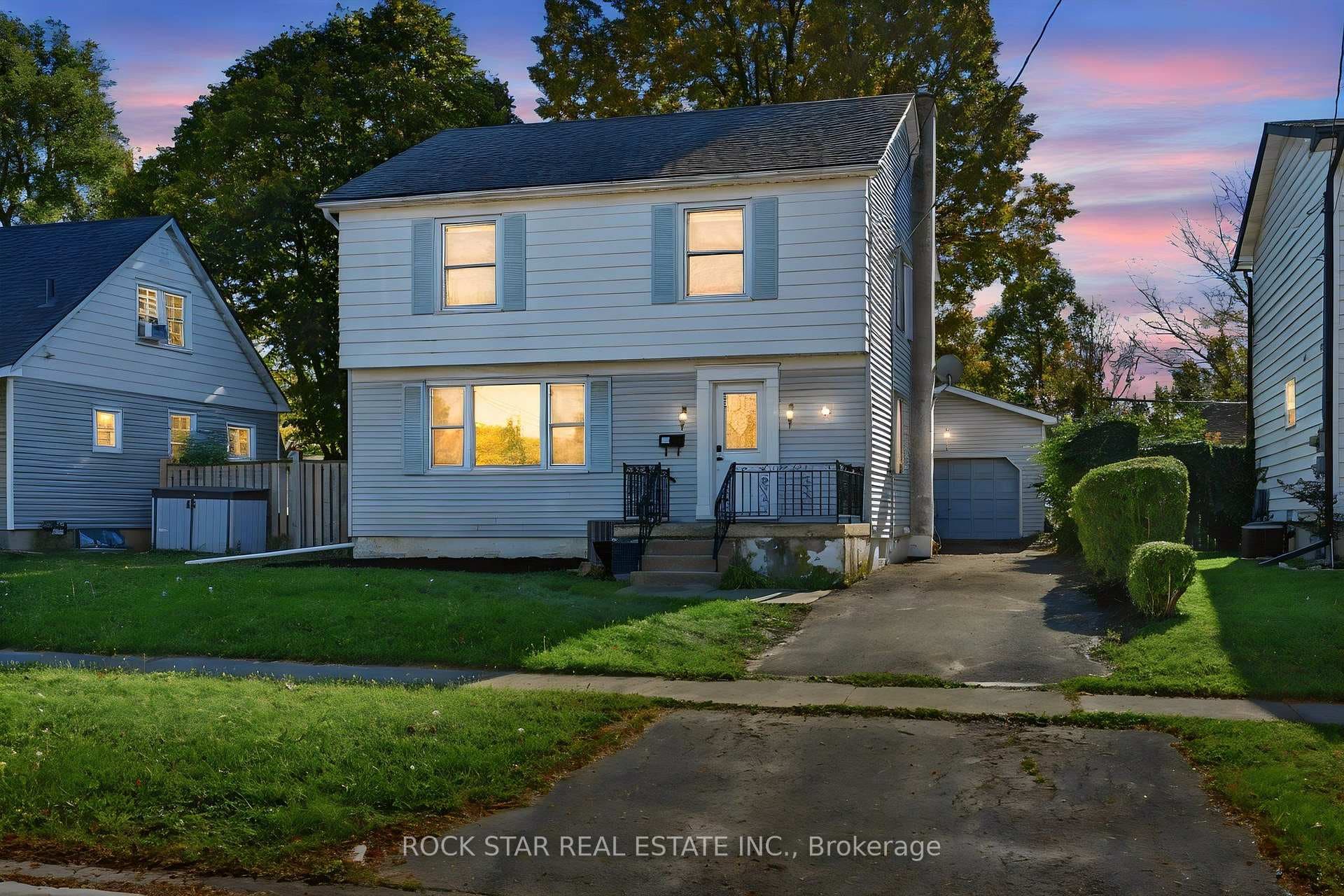 28 GROVE Street