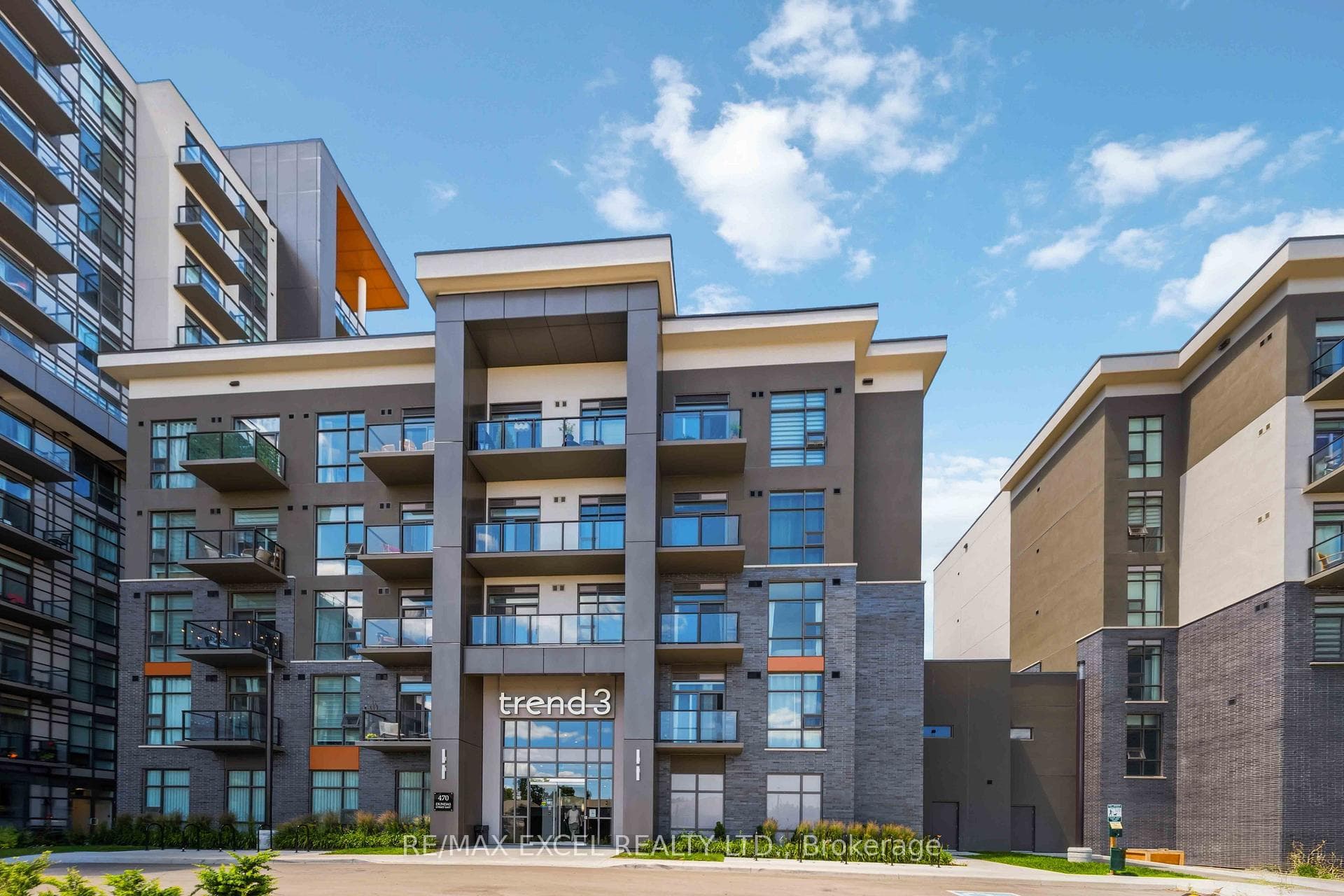 470 Dundas Street Unit 502