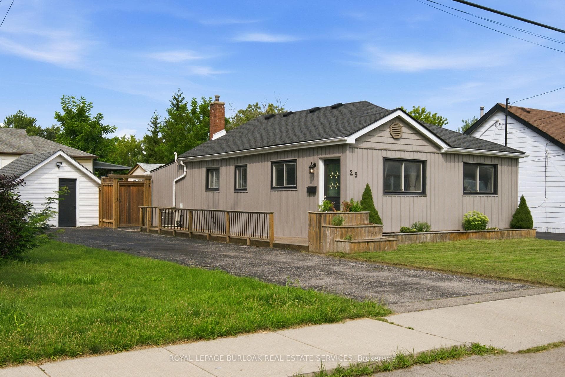 29 Hixon Road