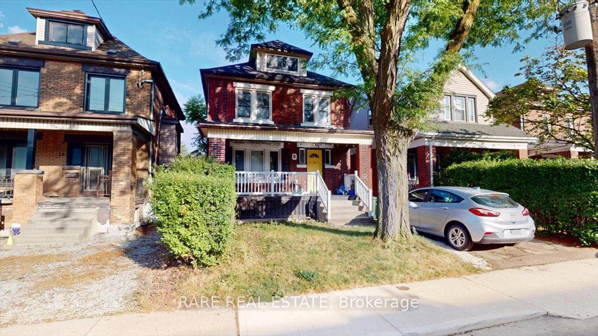 8 Balsam Avenue Unit 1