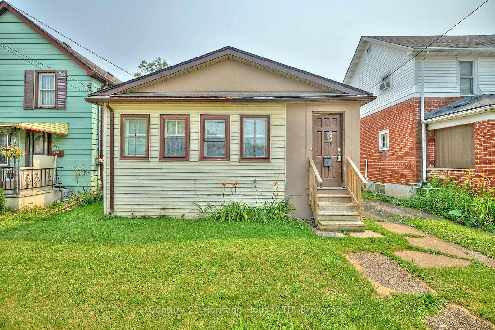 231 Dufferin Street