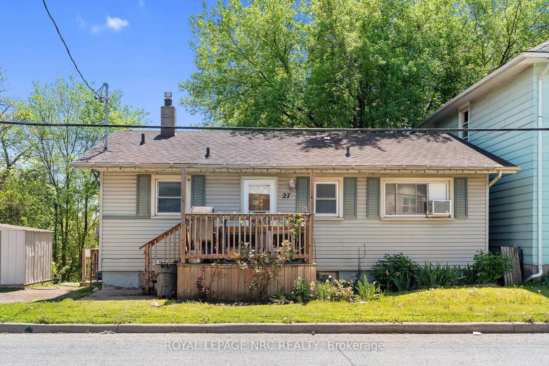 27 Gale Crescent