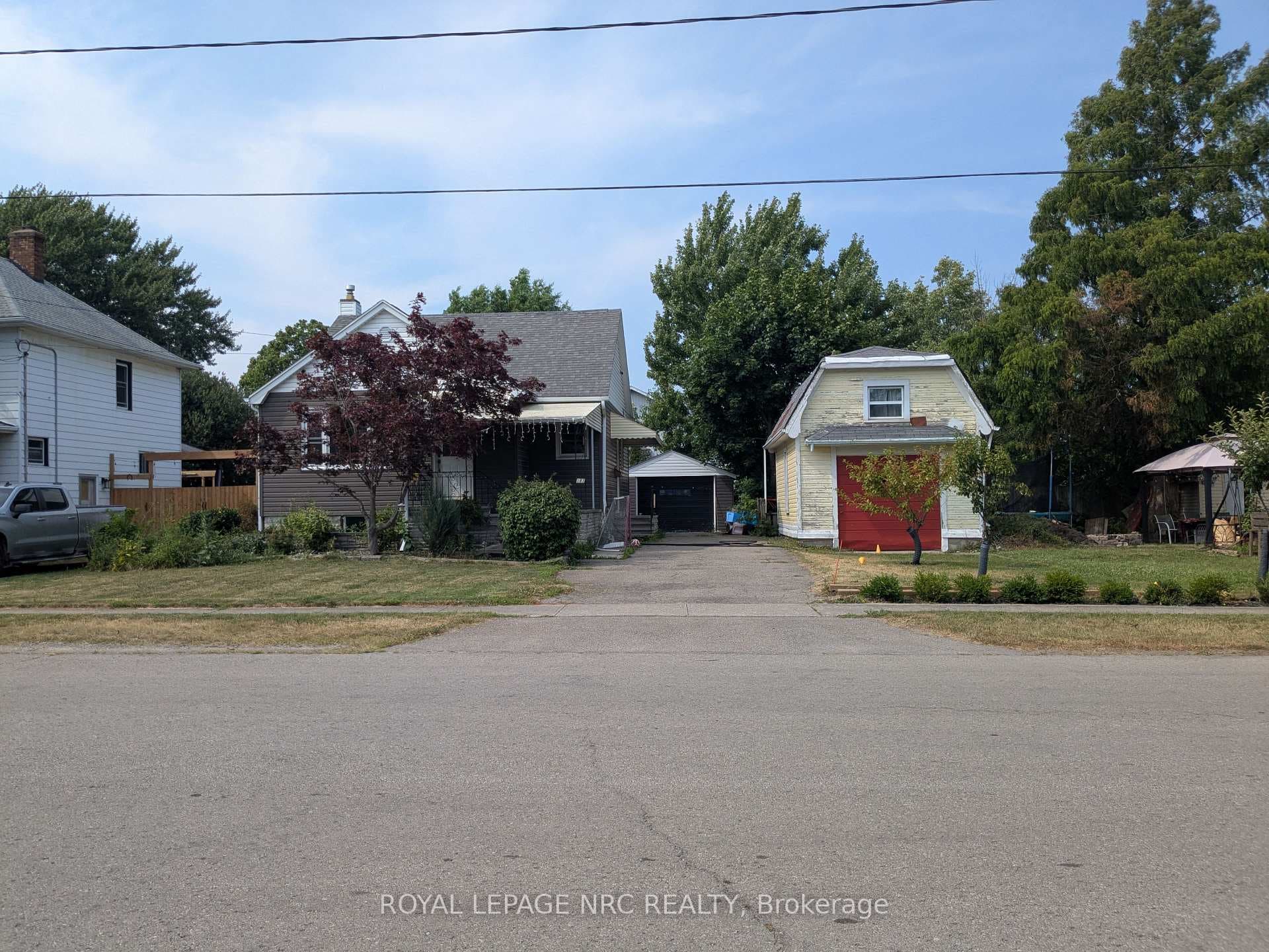 187 Neff Street Unit Upper