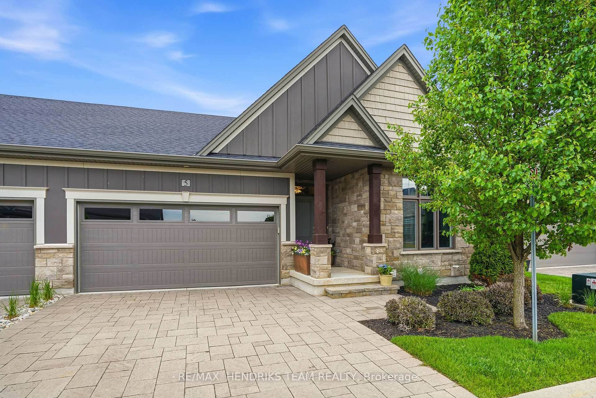 180 Port Robinson Road Unit 5