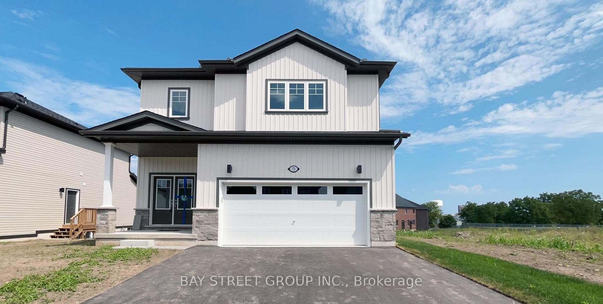75 Hillcrest Road Unit Lower