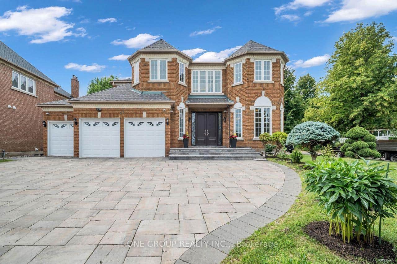 47 Hillhurst Drive