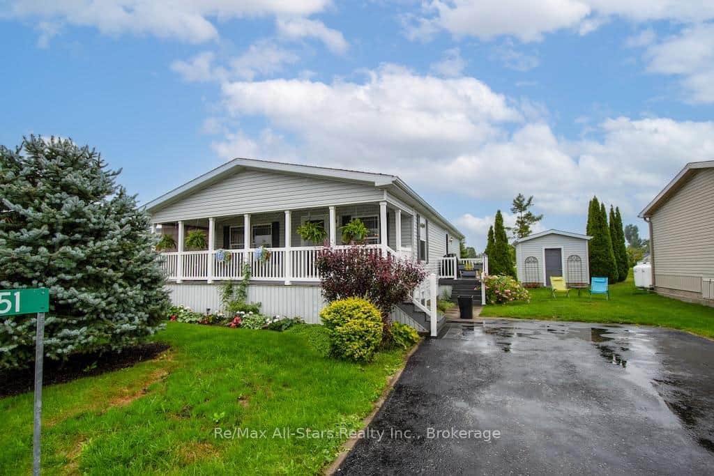 51 Creekside Circle