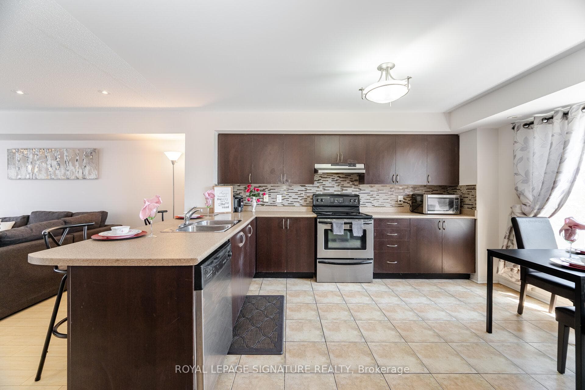 4855 Half Moon Grove Unit 3