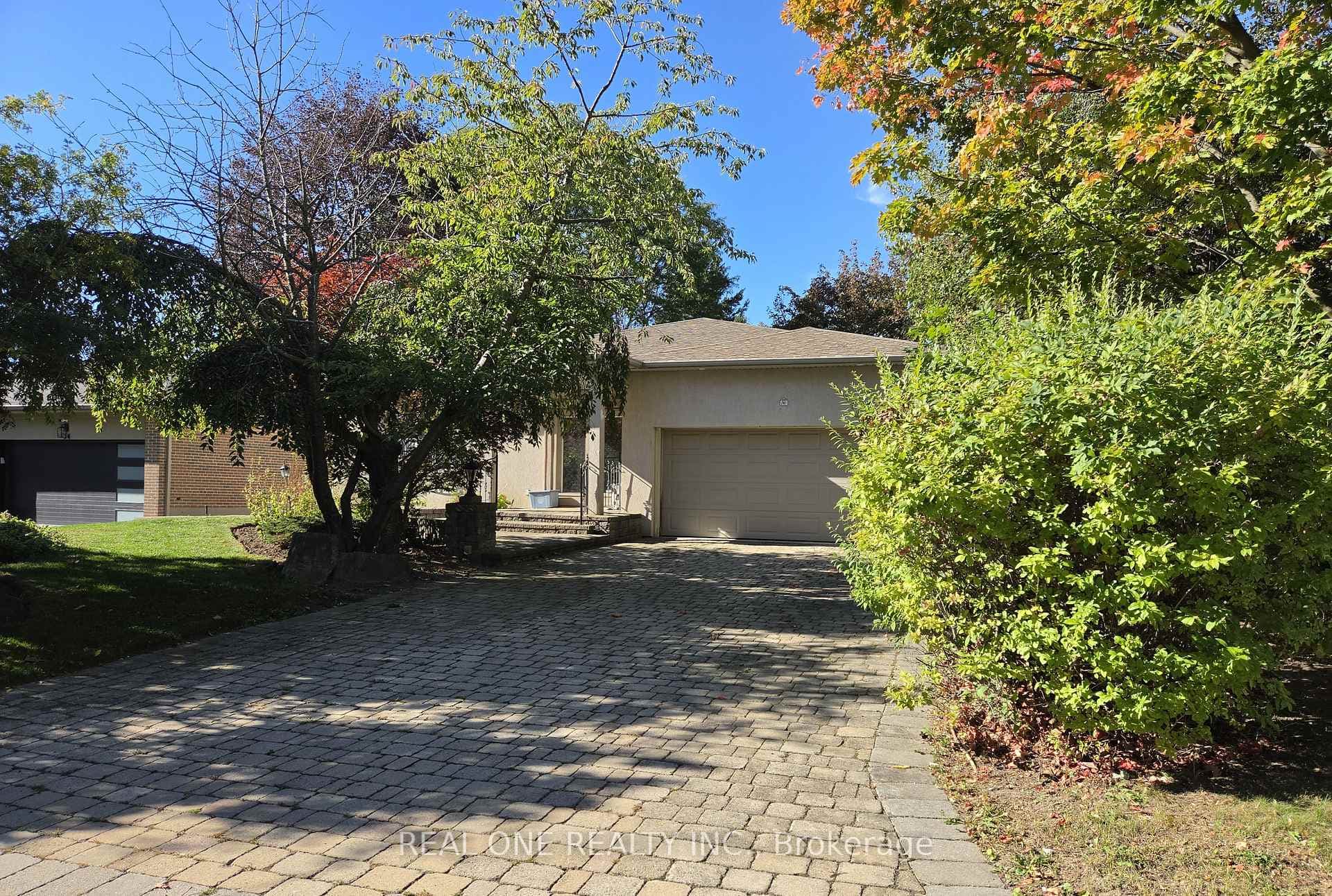 36 Wildrose Crescent