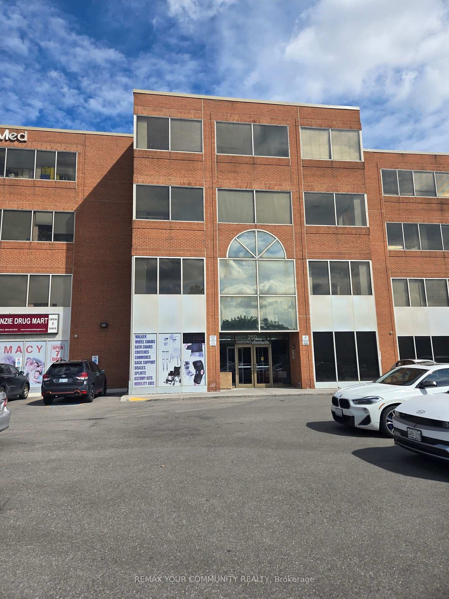 250 Harding Boulevard Unit 408
