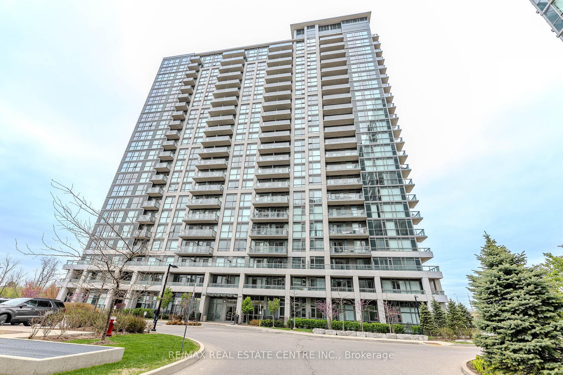 349 Rathburn Road Unit 507