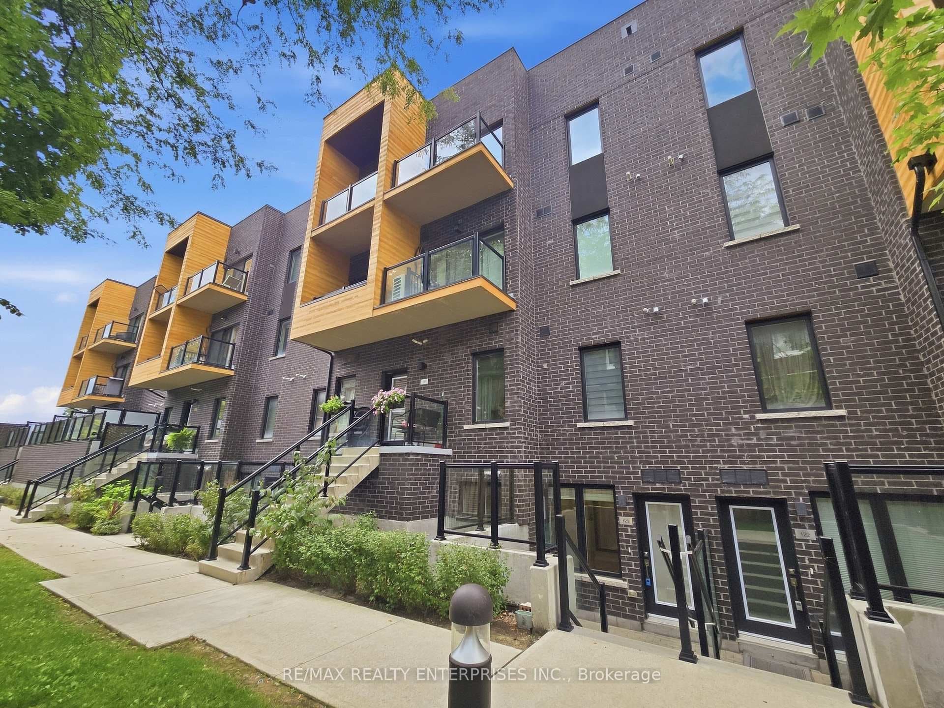 1145 Journeyman Lane Unit 123
