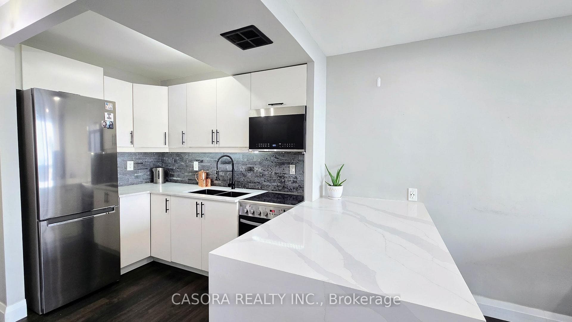 150 Charlton Avenue Unit 3003