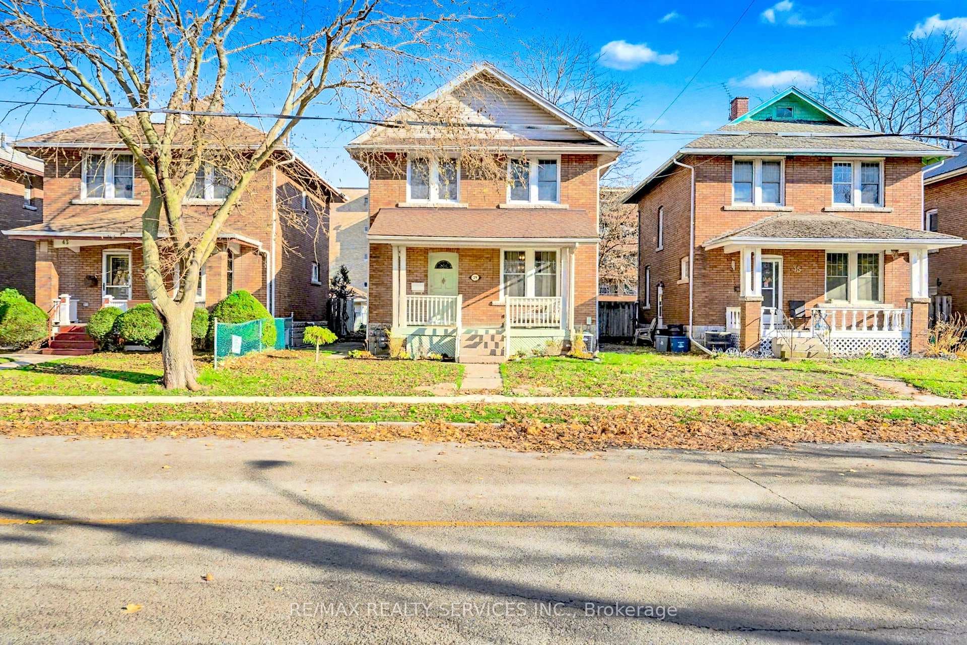 39 Fielden Avenue