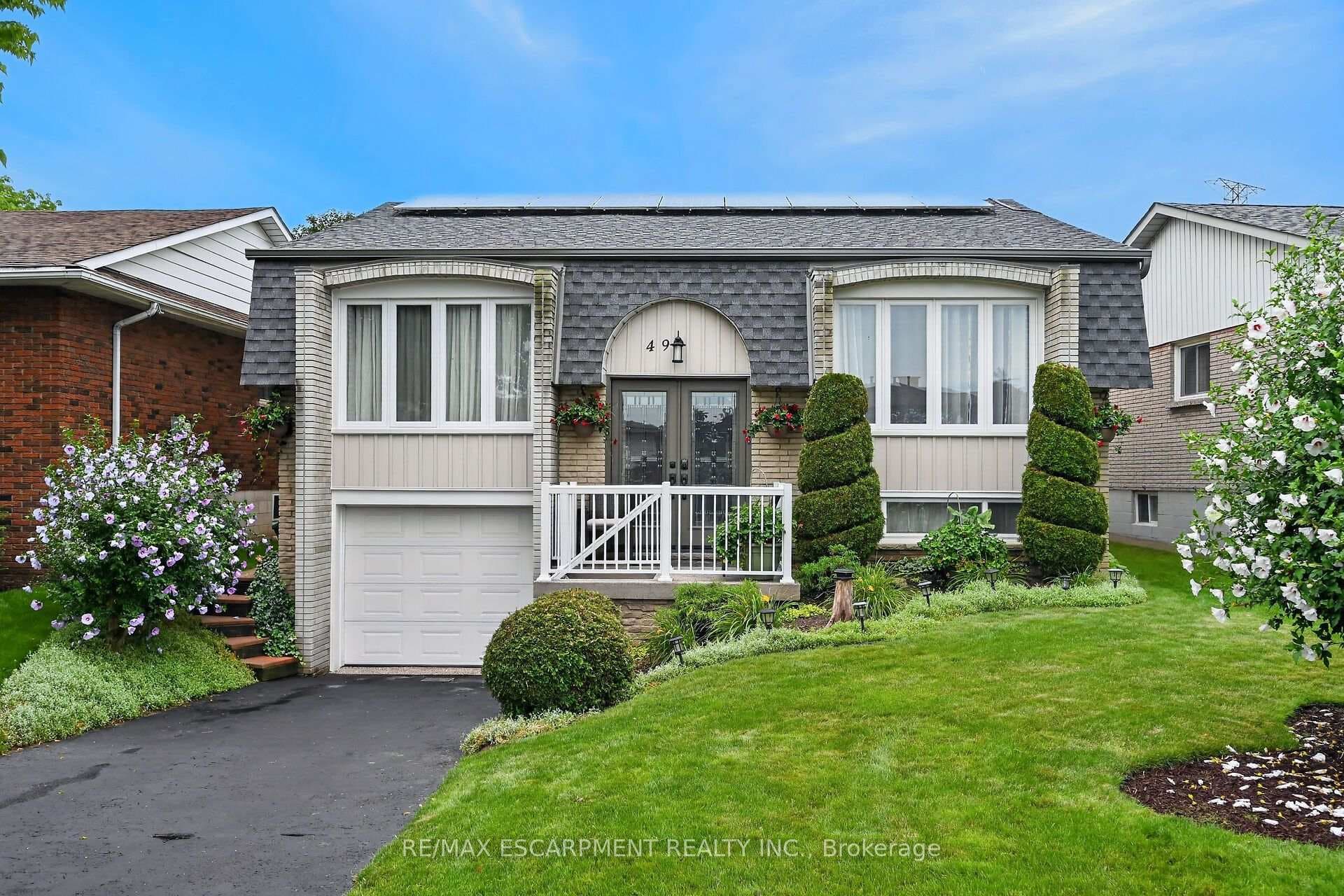 49 Brookstream Court