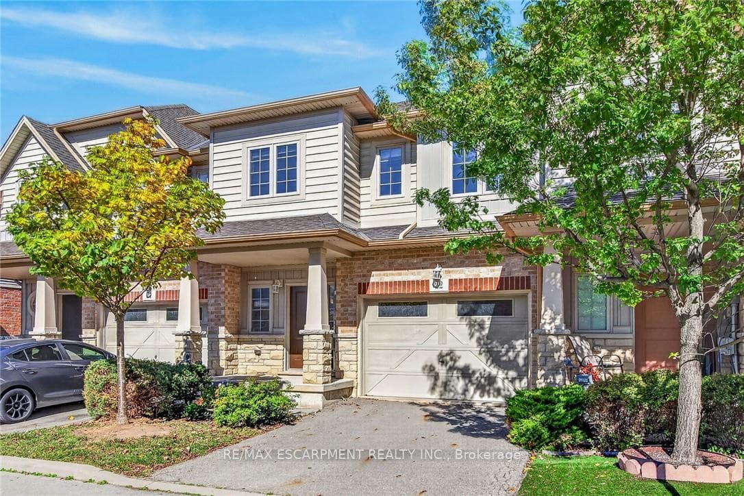 8 Lakelawn Road Unit 22