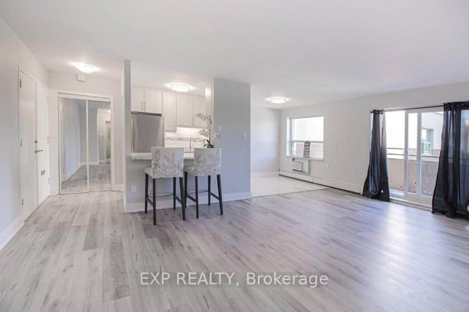 579 Clare Avenue Unit 501
