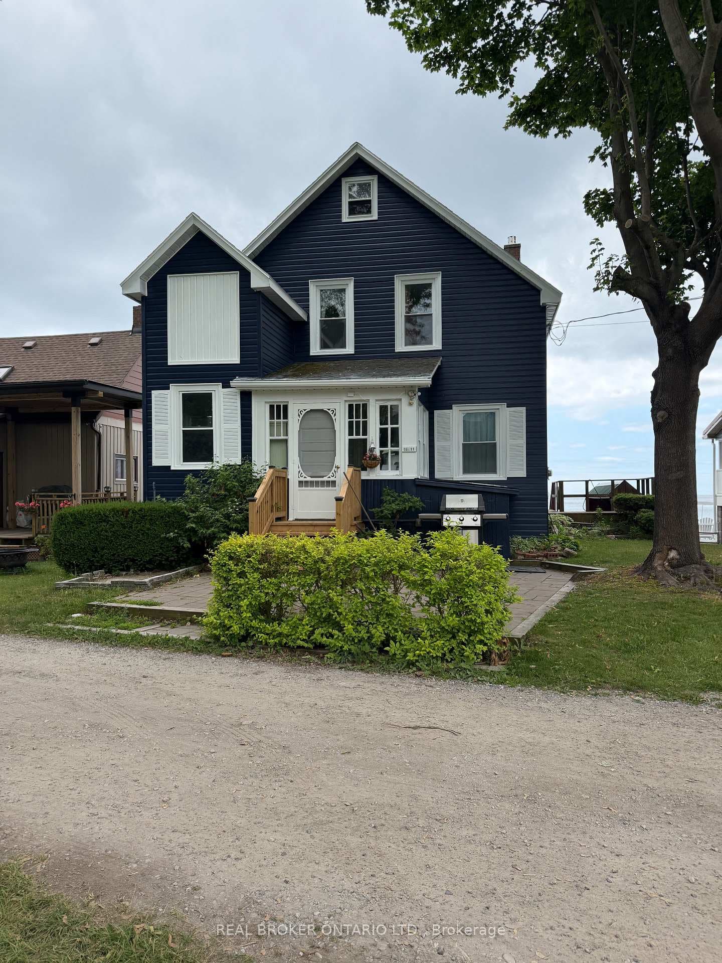 11611 Beach Road