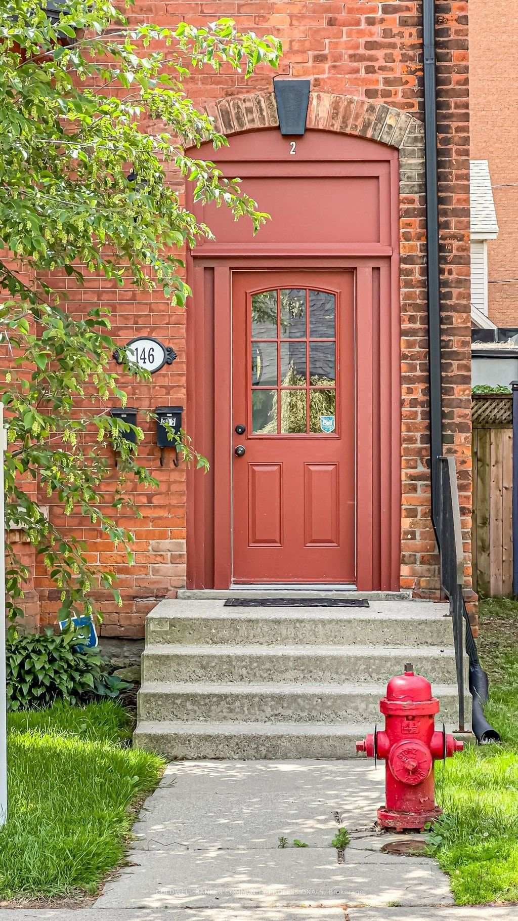146 Forest Avenue