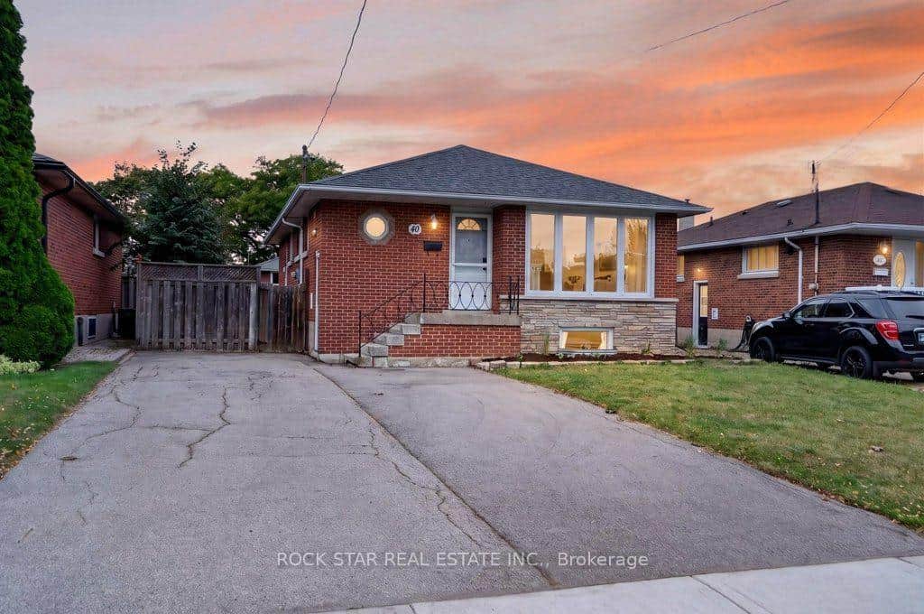 40 Clarendon Avenue