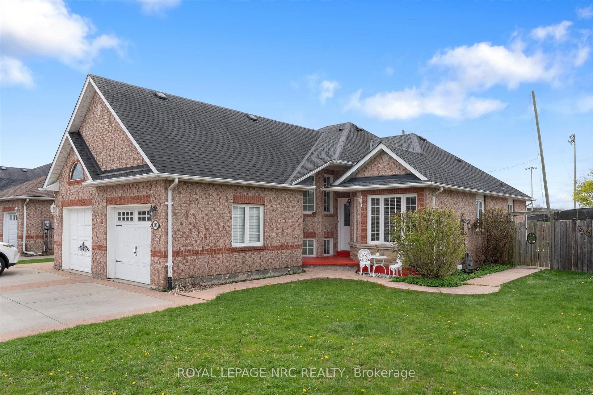 147 St Lawrence Drive