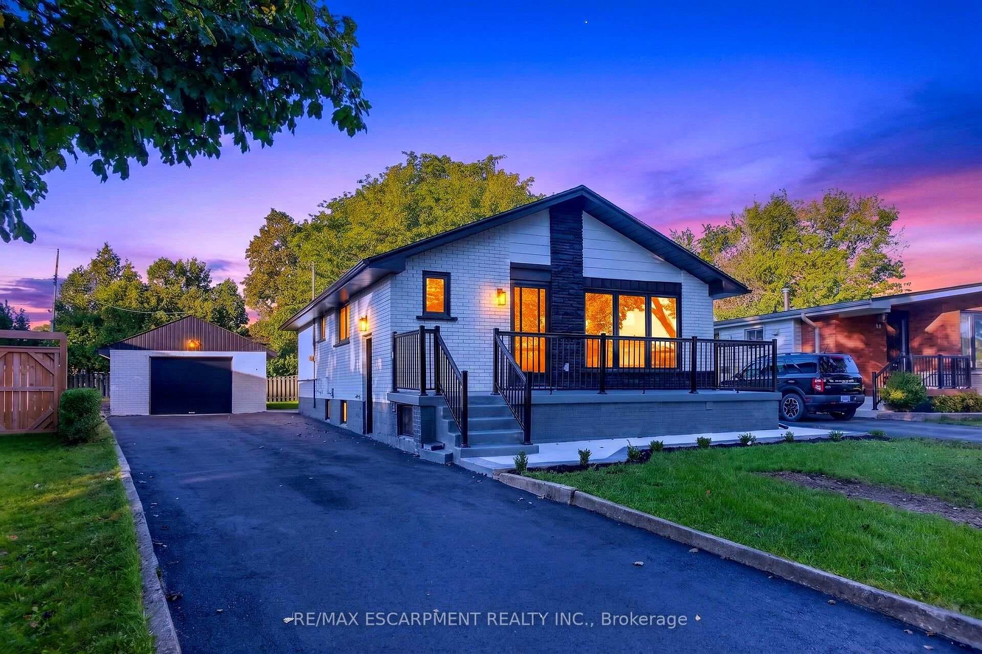 46 Bobolink Road