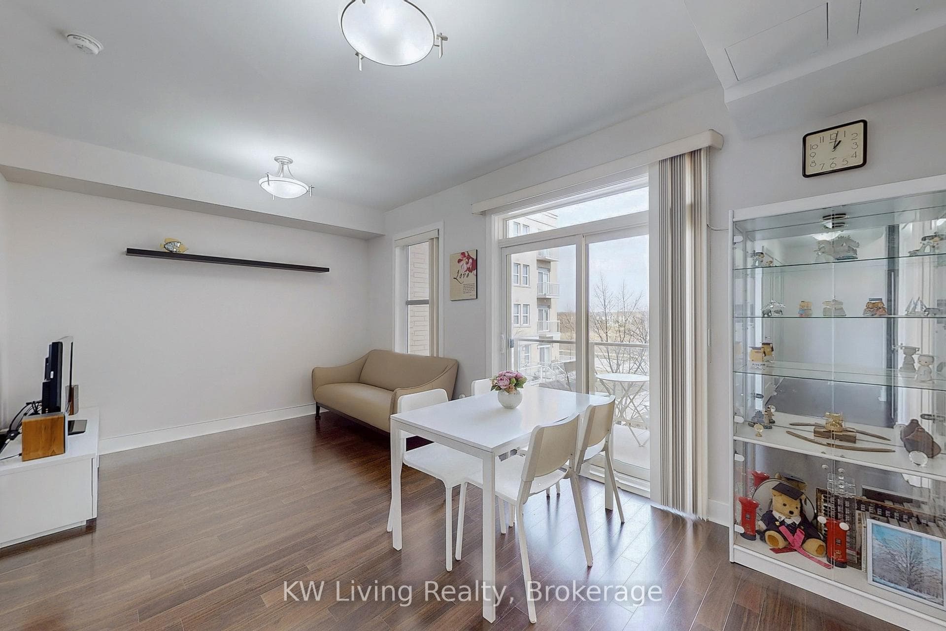 28 Prince Regent Street Unit 203