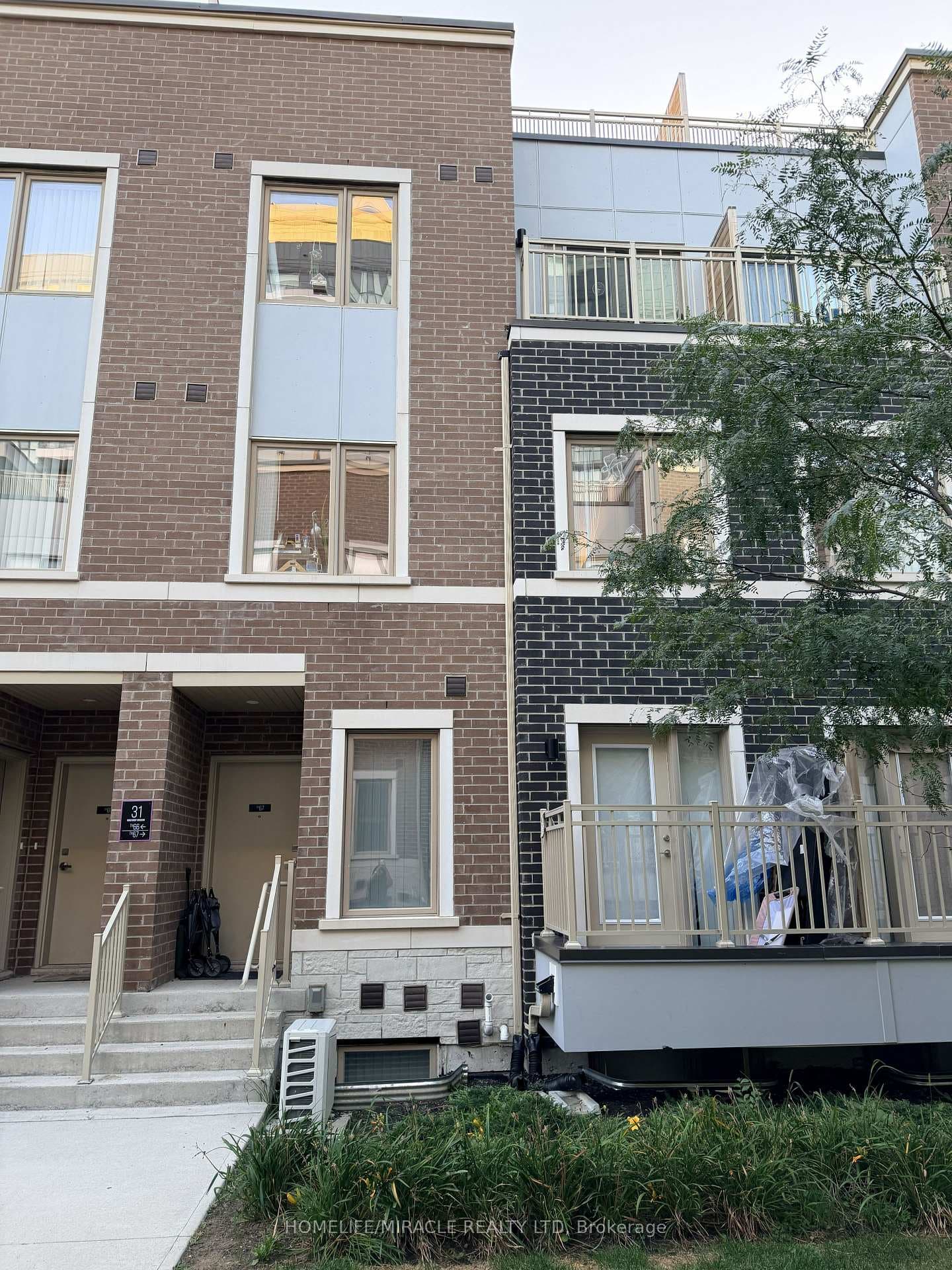 31 Honeycrisp Crescent Unit 68