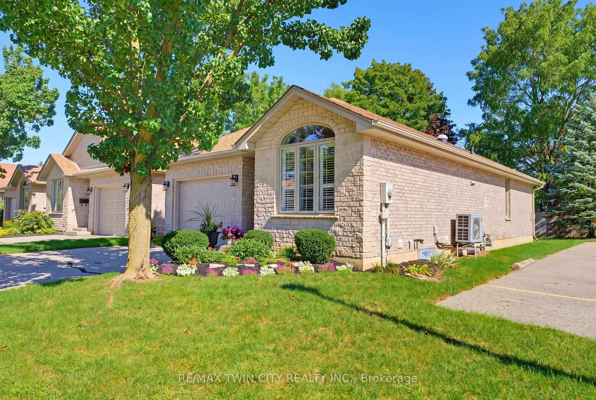 73 Morton Avenue Unit 9