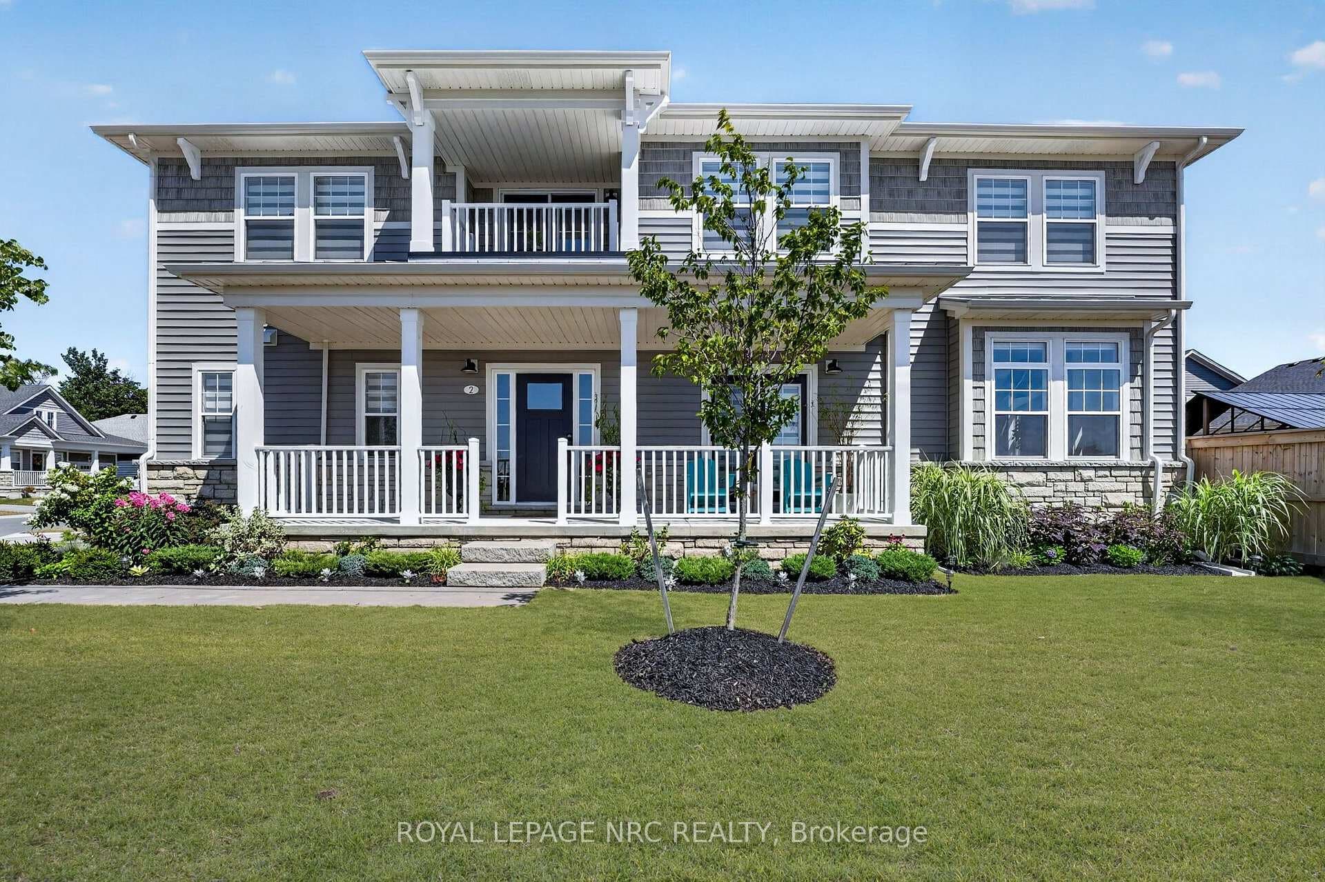 2 Beachwalk Crescent
