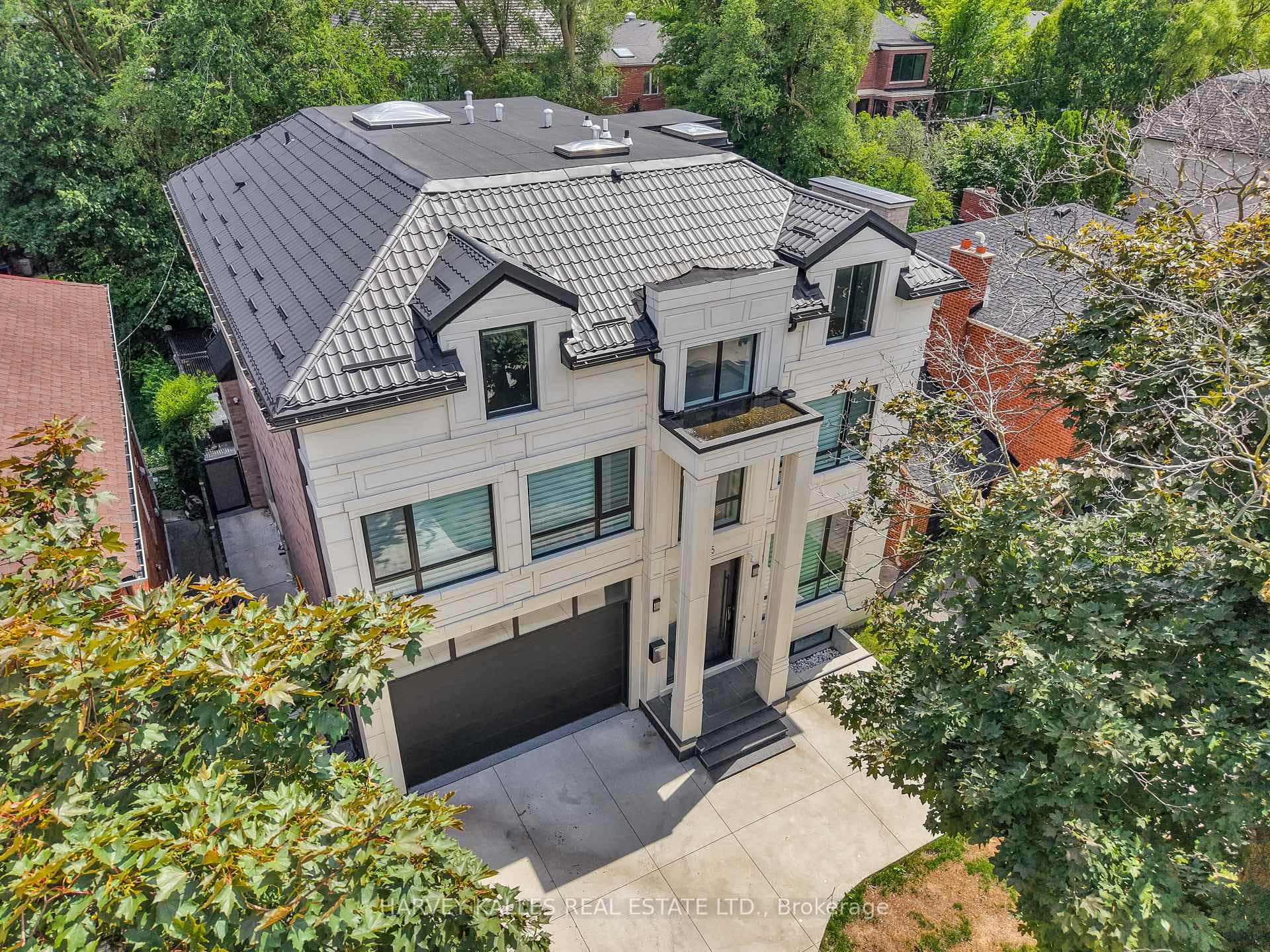 615 Briar Hill Avenue
