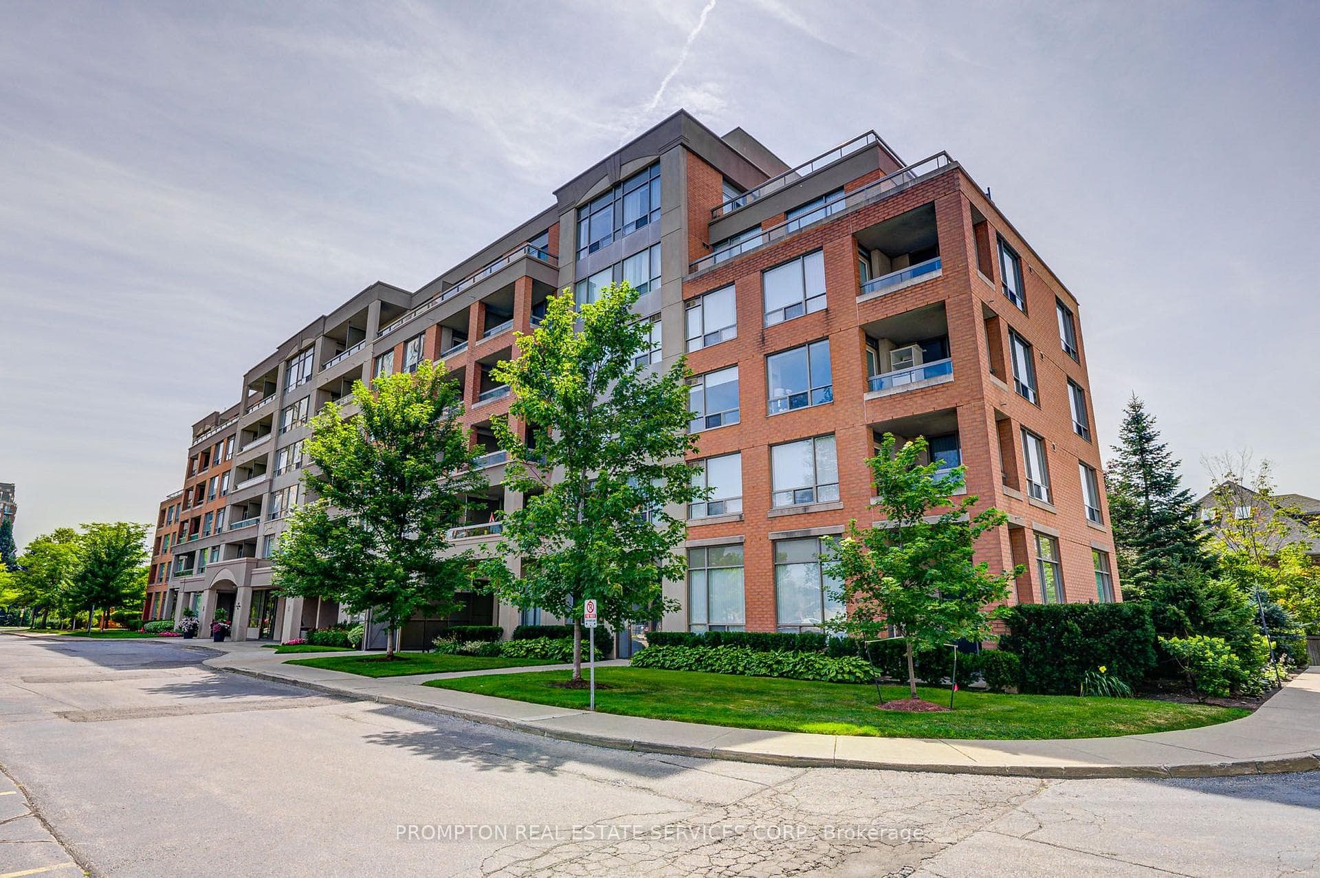 19 Northern Heights Drive Unit PH09