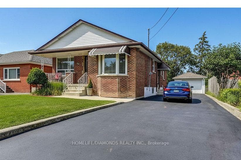 99 Duncombe Drive