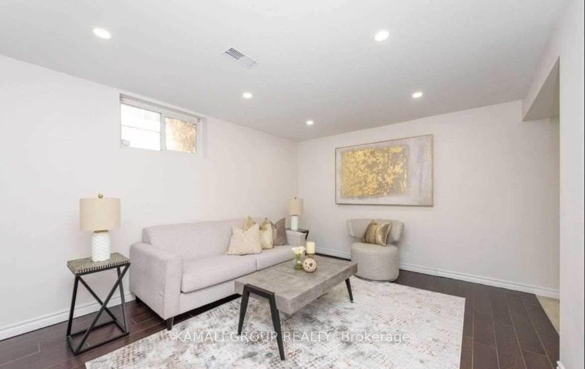 352 East 18th Street Unit BSMT