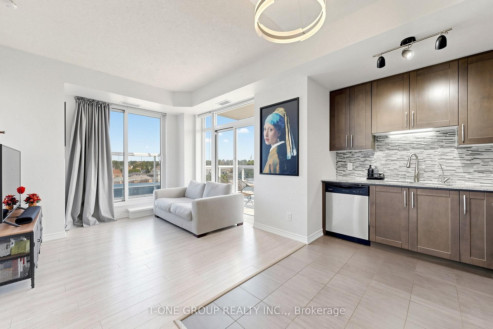 8323 Kennedy Road Unit 508