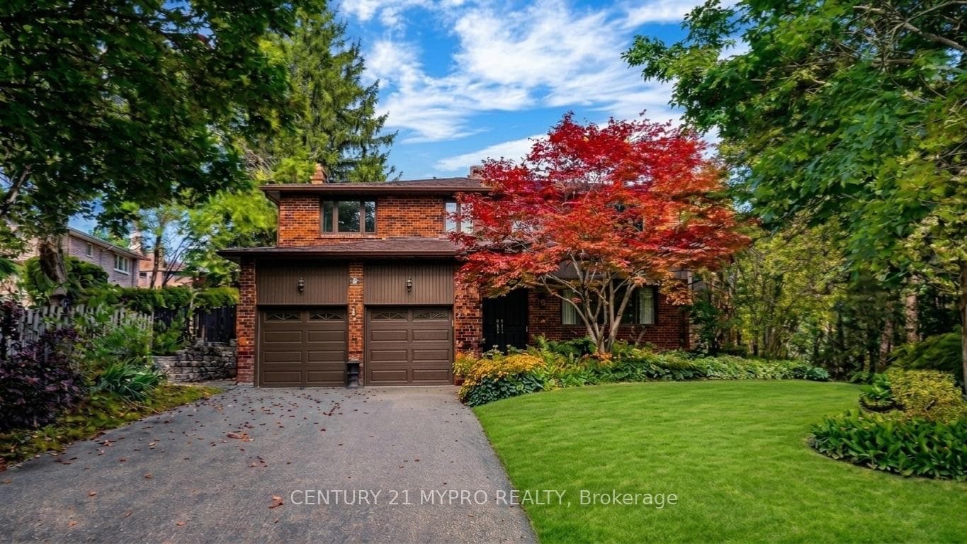 23 Forest Park Crescent
