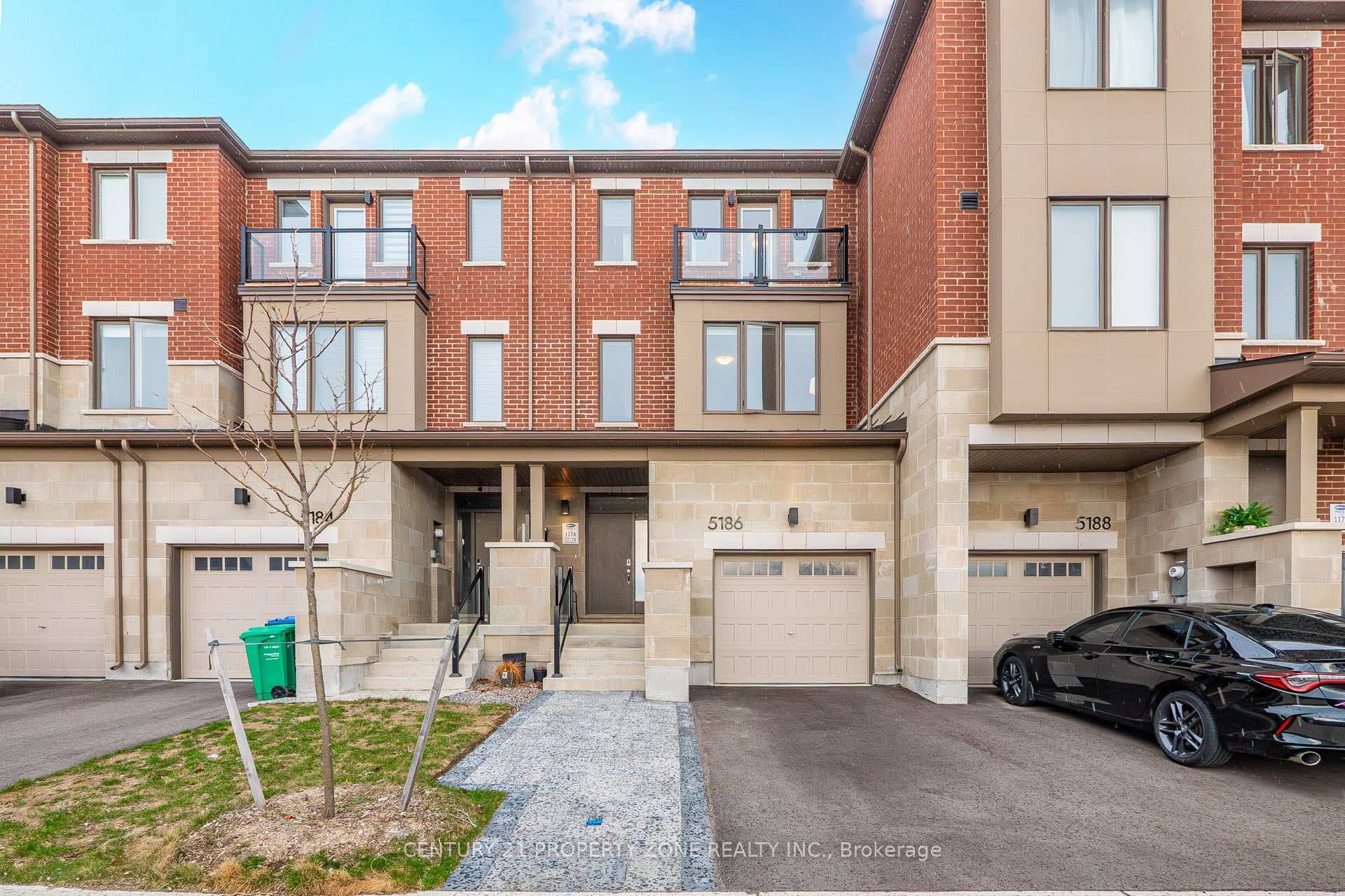 5186 Viola Desmond Drive