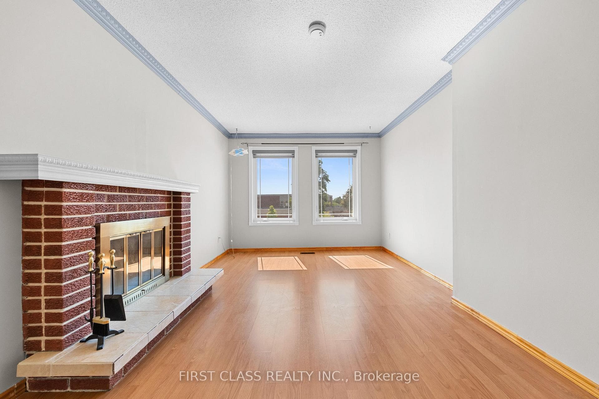 4213 Beacon Lane