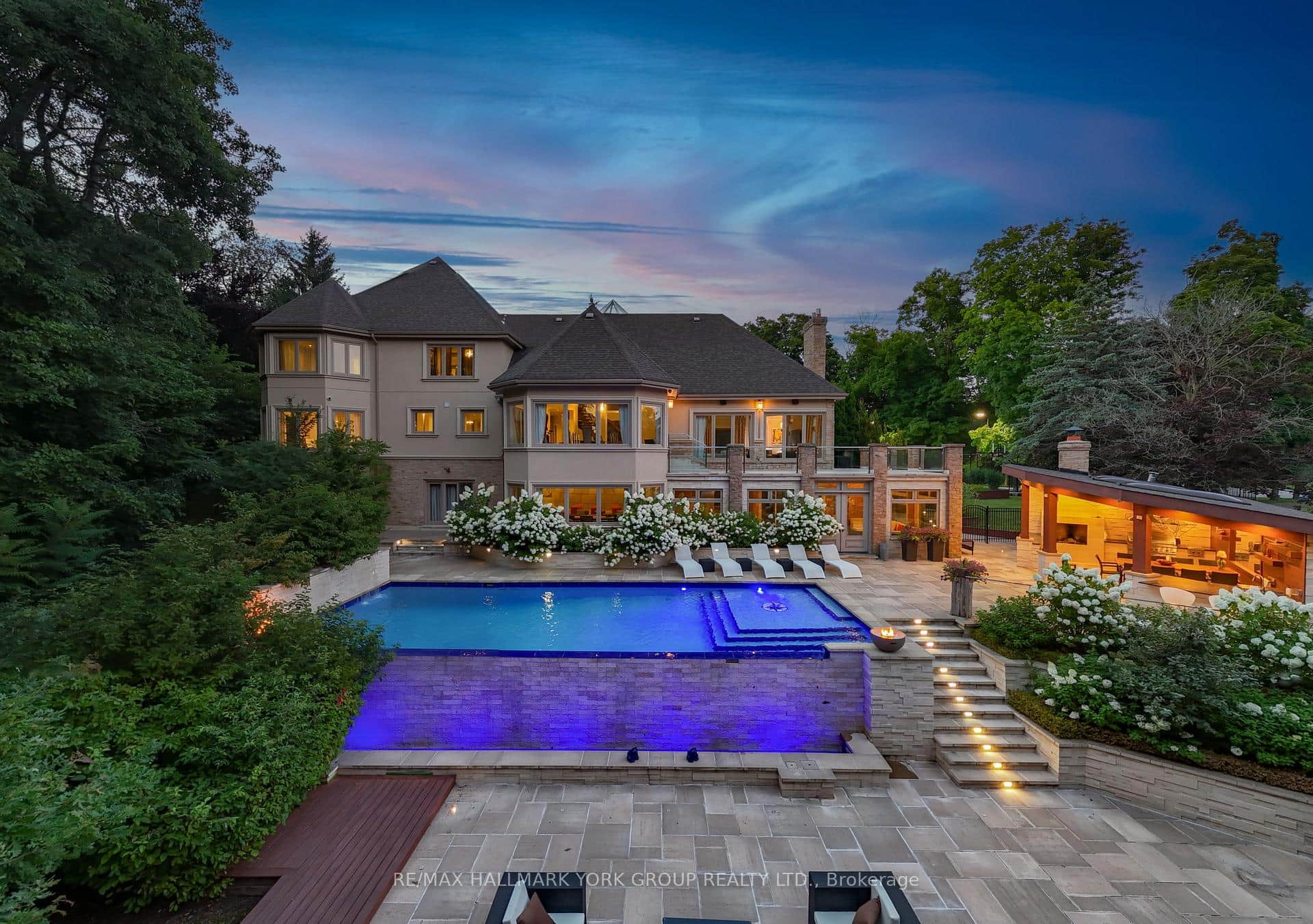 24 Dew Drop Court