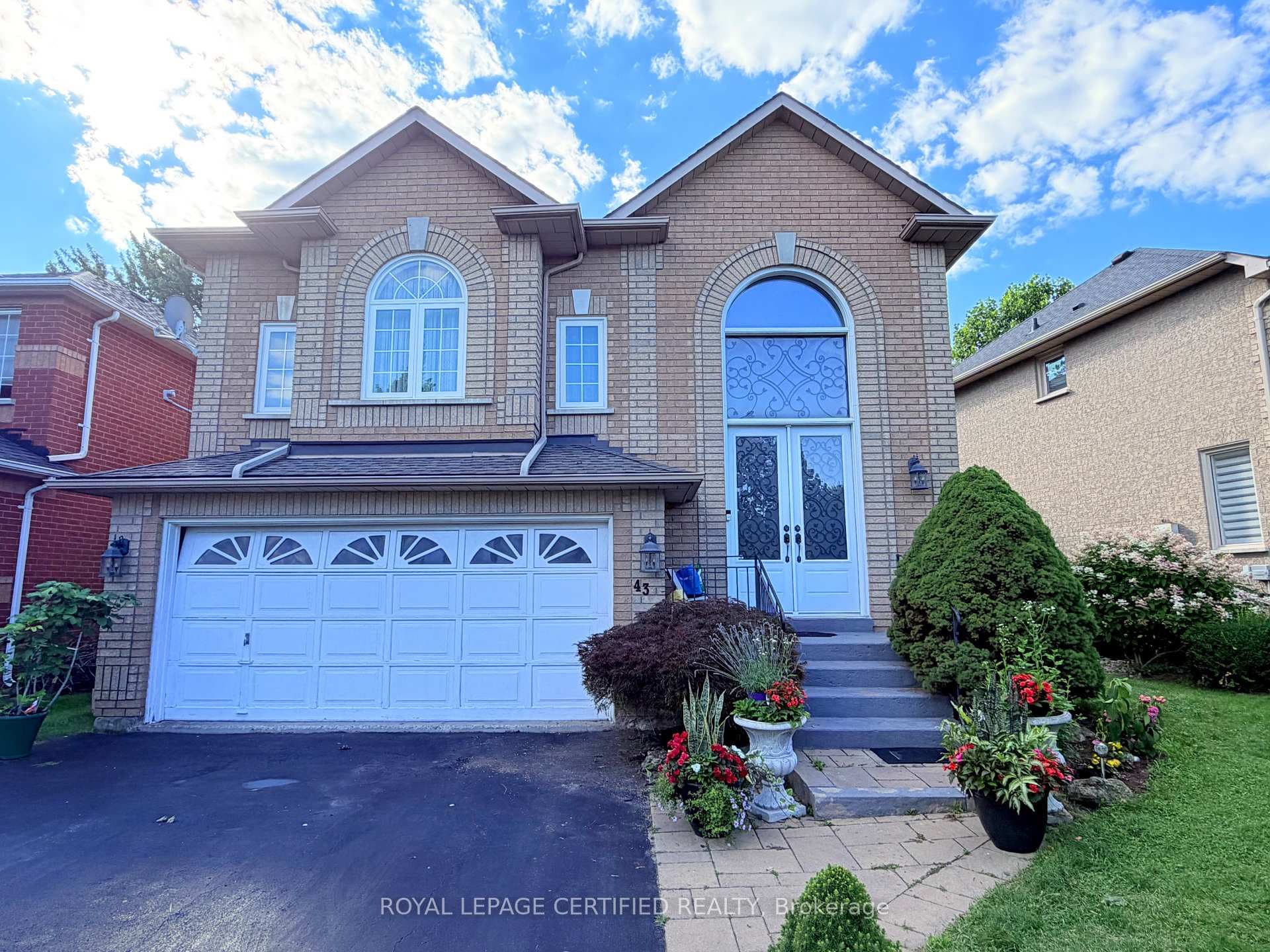 43 BOULDING Avenue