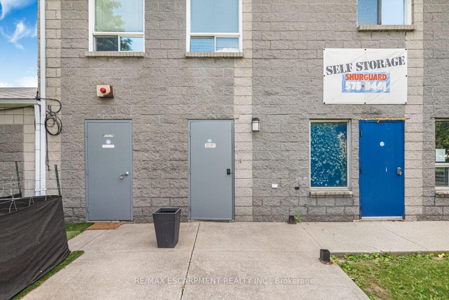 1290 Stone Church Road Unit Upper