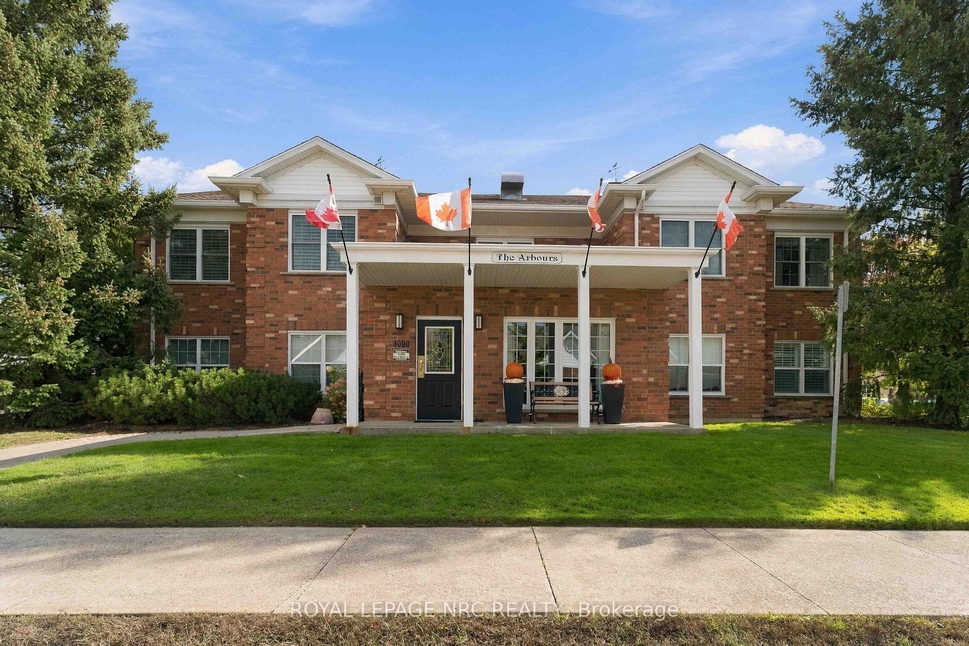 4090 John Charles Boulevard Unit 104