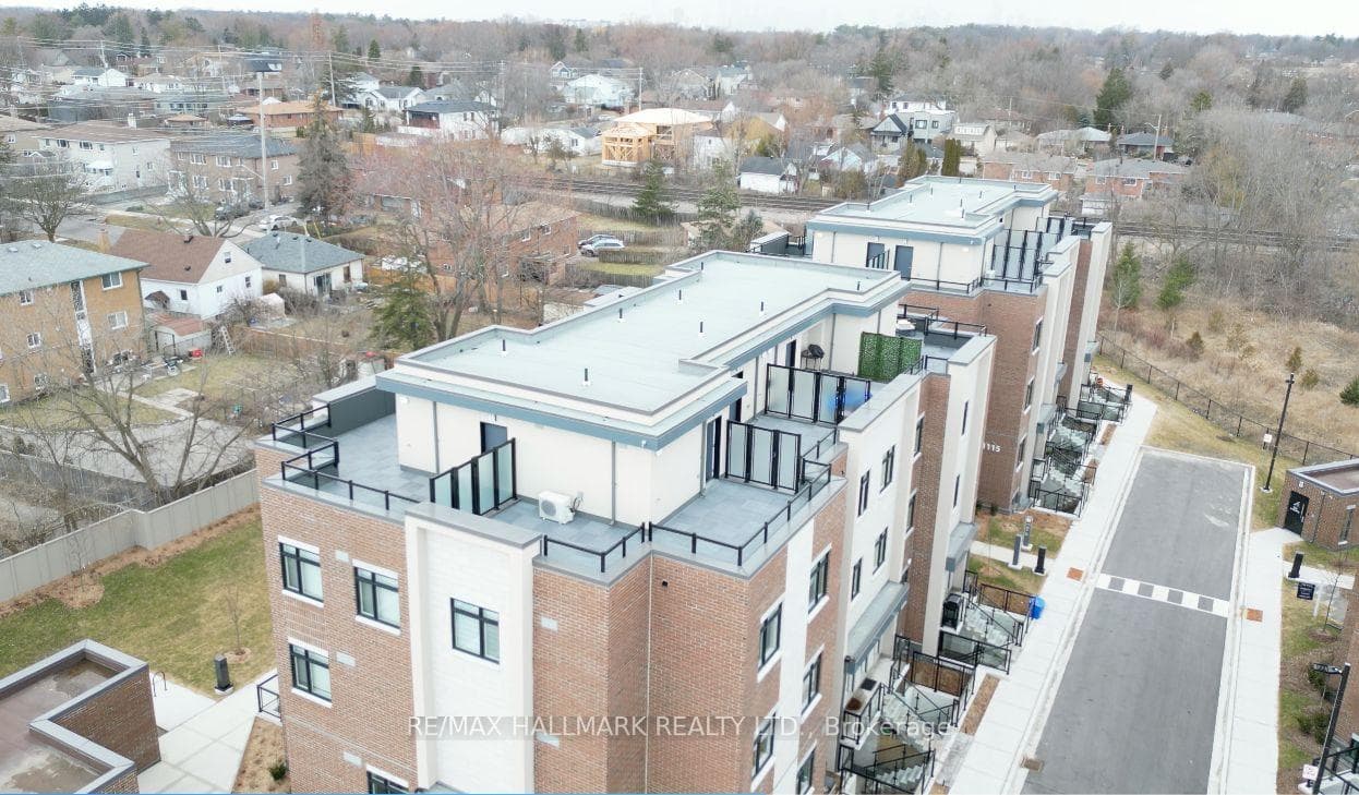 1085 Douglas Mccurdy Common Unit 216