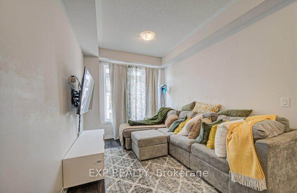585 Colborne Street Unit 1302