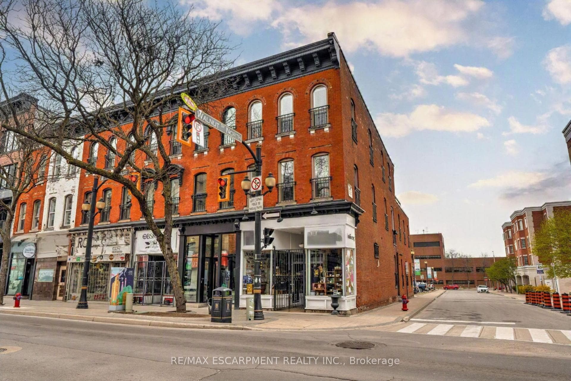 205 KING Street Unit 2