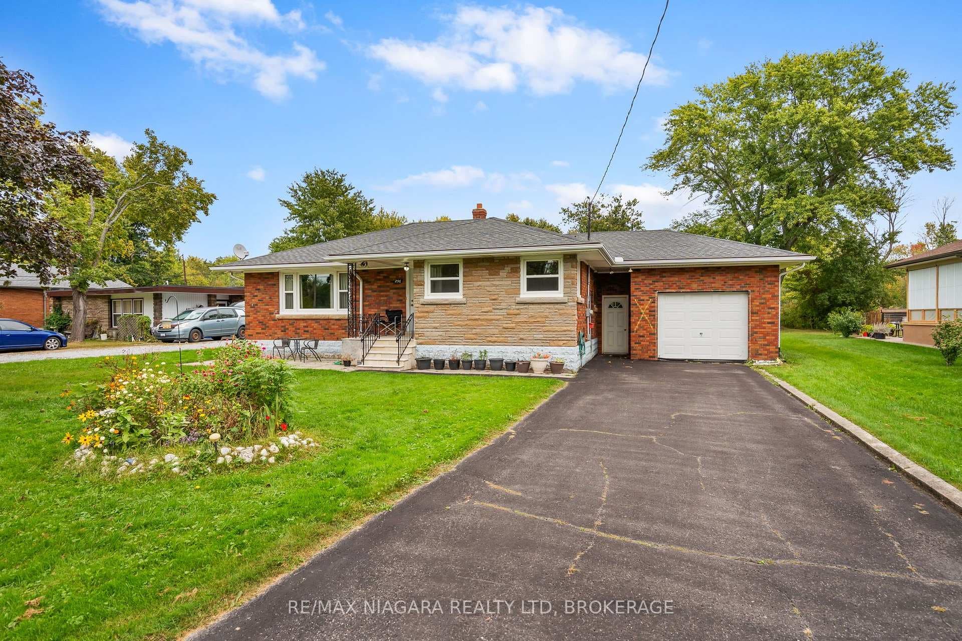 256 Kingsway Street
