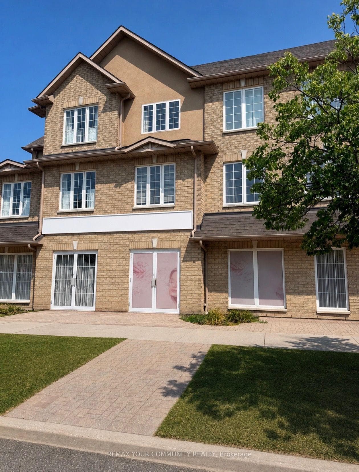 10 Cox Boulevard Unit 1 & 13A