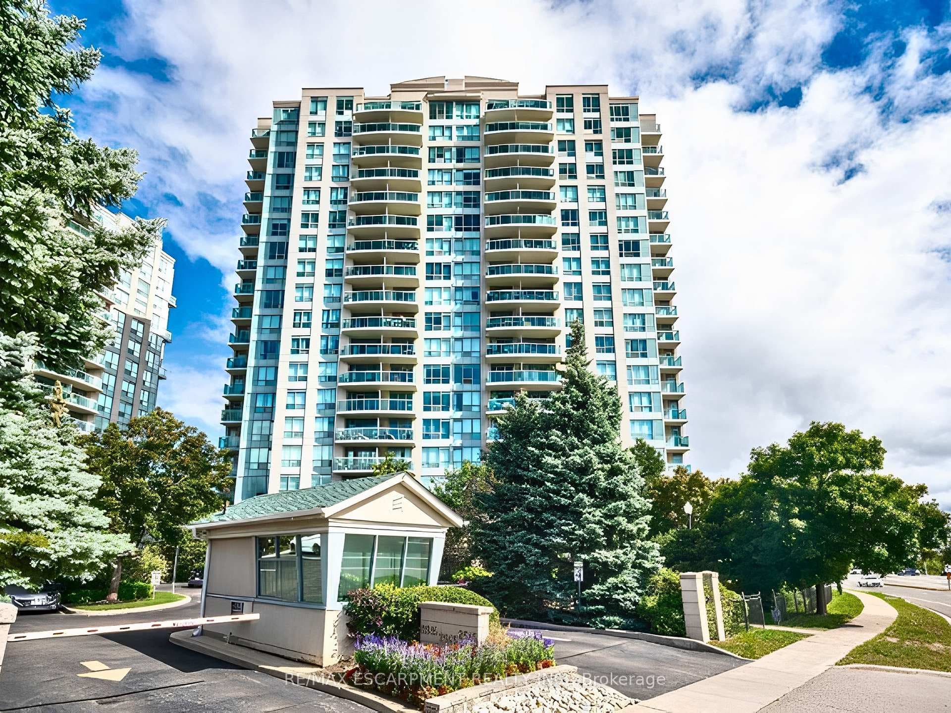 2545 Erin Centre Boulevard Unit 509