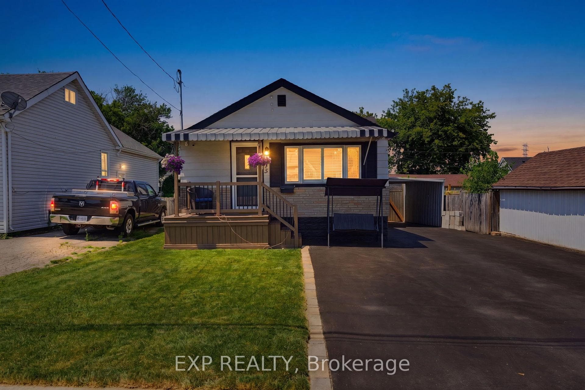 735 Dunn Avenue